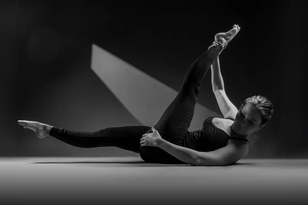 Pilates en blanco y negro